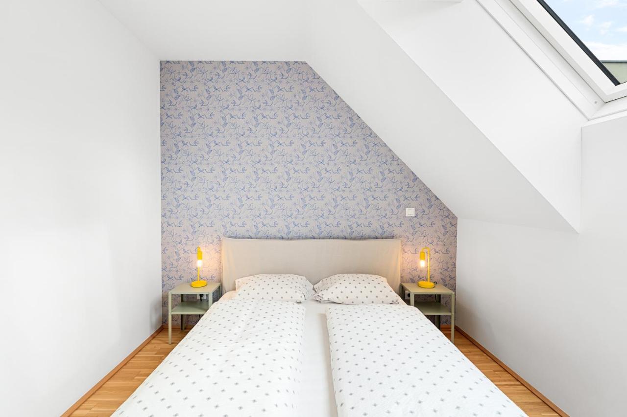Ding Design Apartments In Brigittenau Виена Екстериор снимка