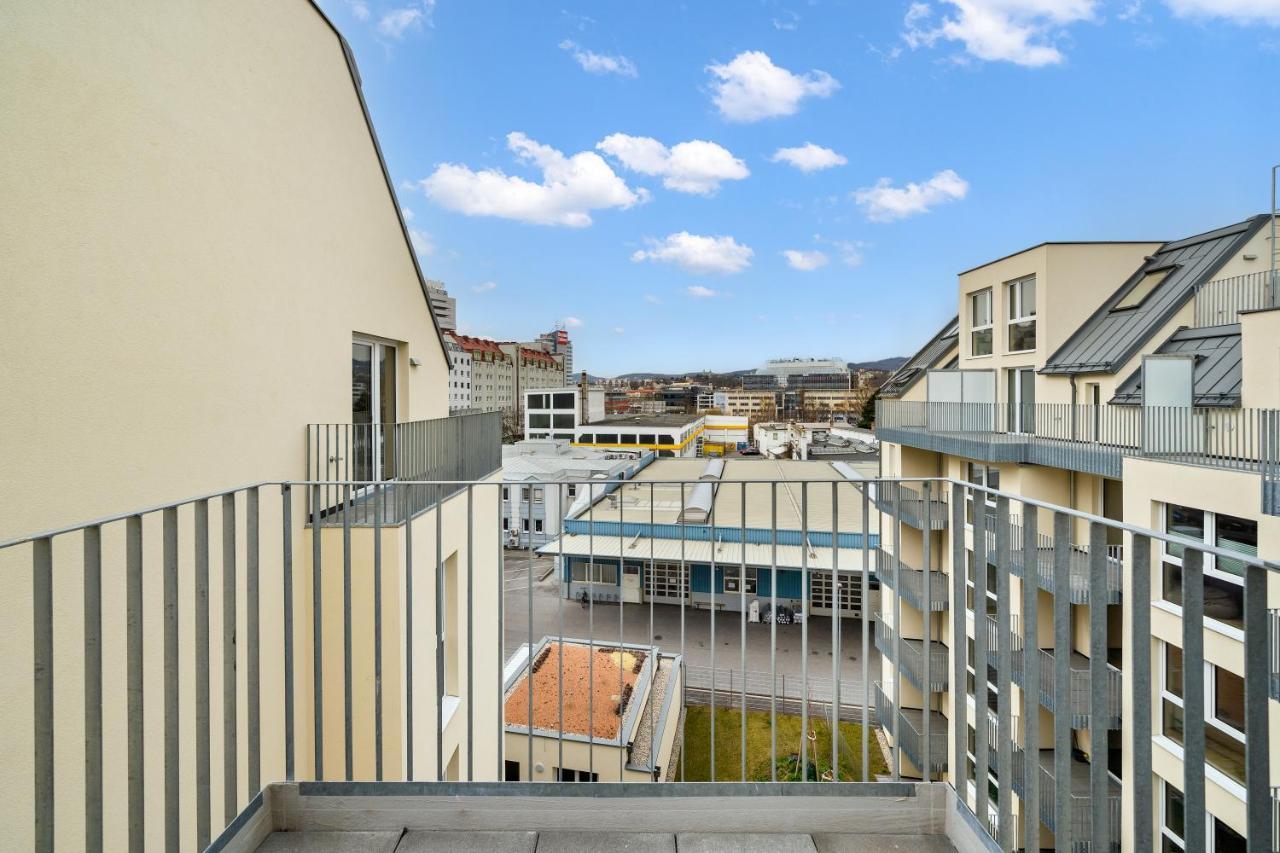 Ding Design Apartments In Brigittenau Виена Екстериор снимка