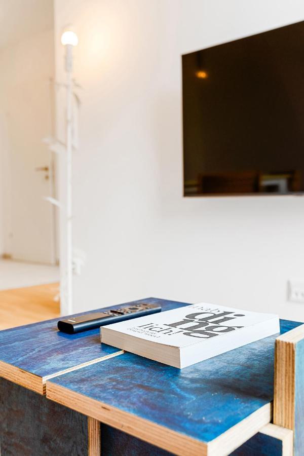 Ding Design Apartments In Brigittenau Виена Екстериор снимка